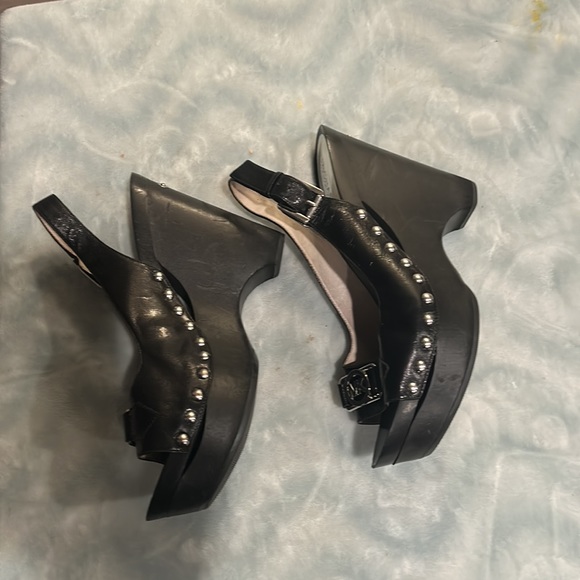 MK used black sandal size 9 - Picture 5 of 6